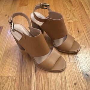 Caslon Tan Leather Block Heel Sandals Size 7M Ankle Strap Open Toe